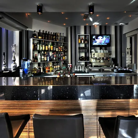 Livadhiotis Hotel Larnaca