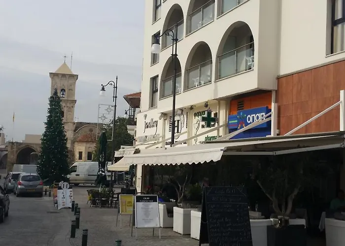 Hotel Livadhiotis 2*