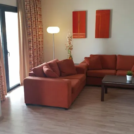 Livadhiotis Готель 2*