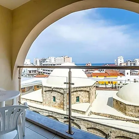Hotel Livadhiotis Larnaca