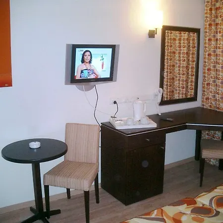 Otel Livadhiotis 2*