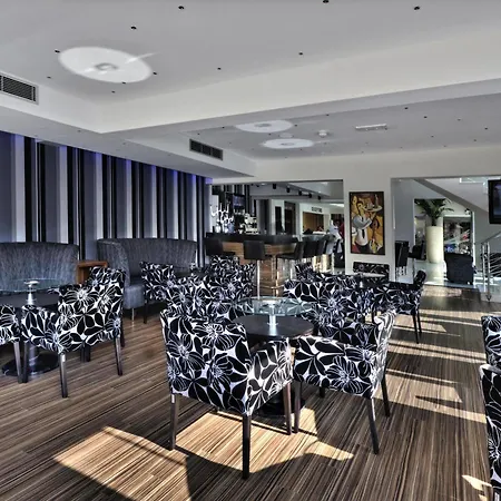 Livadhiotis Otel 2*