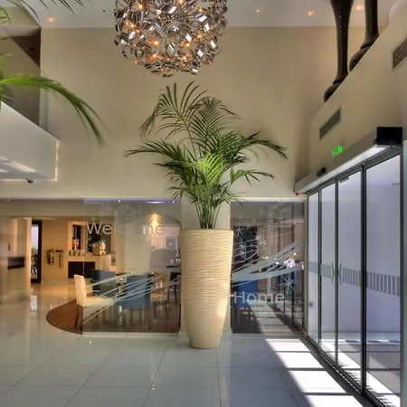 Otel Livadhiotis