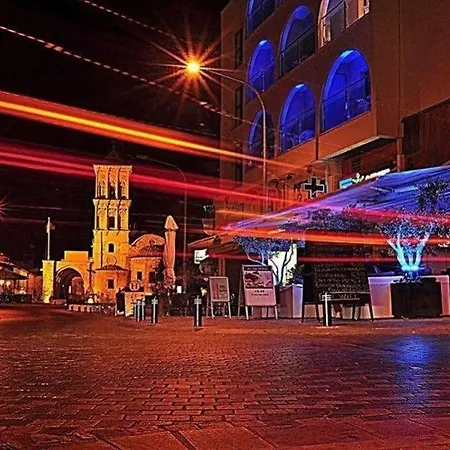 Livadhiotis Otel Larnaca