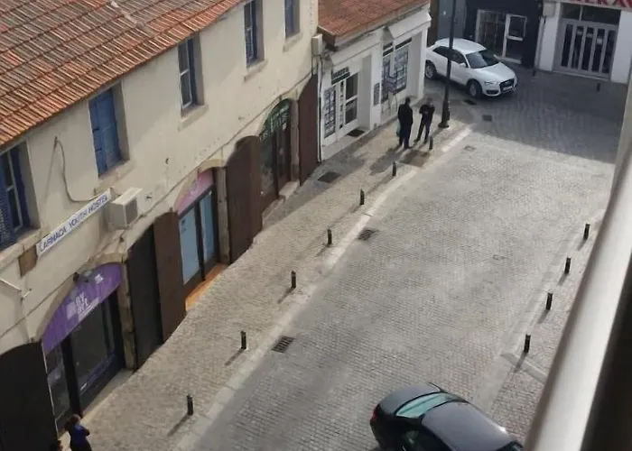 Livadhiotis Szálloda Lárnaka